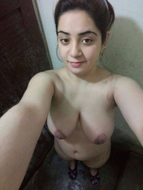 indianpakibabes - pakistani gorgeous babe expose part 2/2hoor...