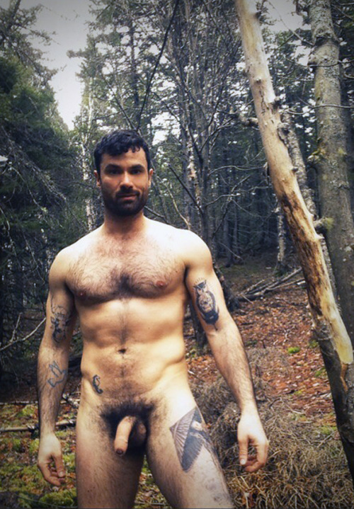 photos-of-nude-men - Reblog from shamelessmenthings, 49k+ posts,...