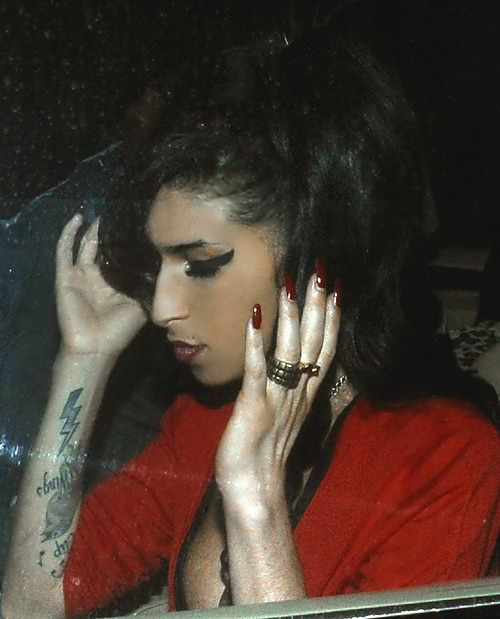 amywinehousequeen:Amy Winehouse