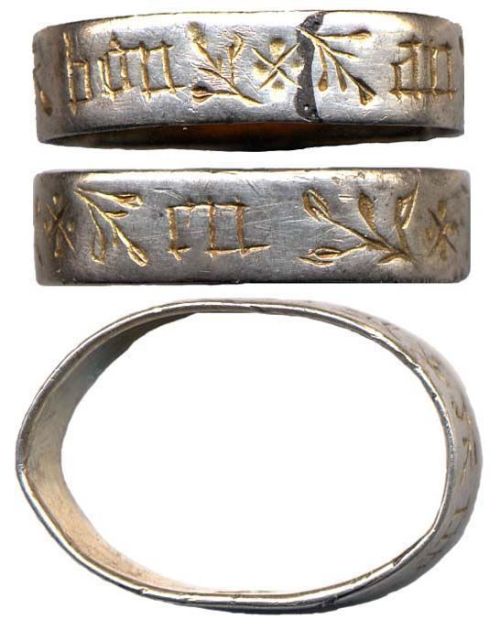treasures-and-beauty - Silver finger ring, late medieval about...