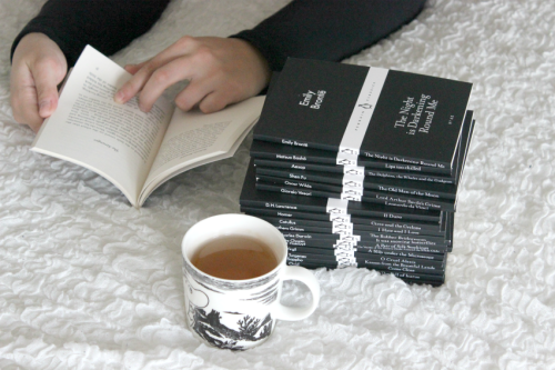 ♨ good morning tea and books too.  whoo whoo ♨
