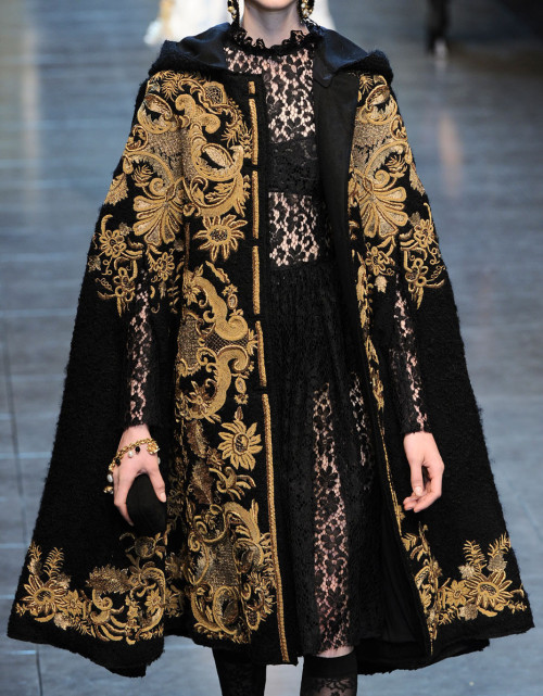 notordinaryfashion - Dolce & Gabbana Haute Couture - Detail