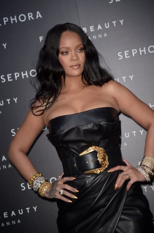 got-b - daily-celebrities - Rihanna