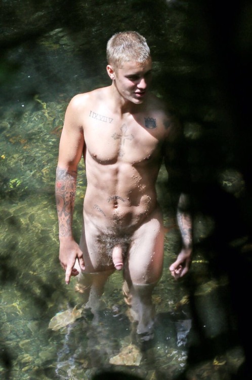 nudefamousmen - Justin Bieber nude