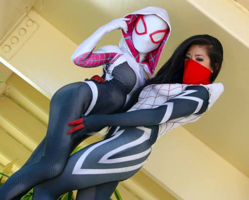 cosplayandgeekstuff - Hendo Art (USA) as Spider-Gwen and Rian...