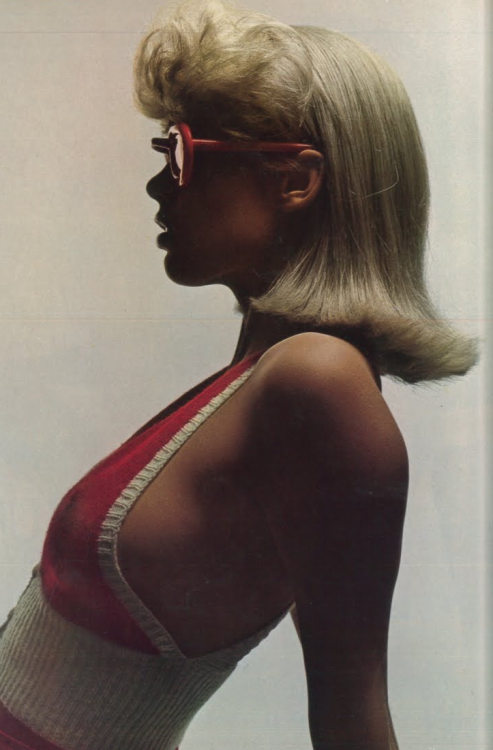 miss-vanilla:Helen Hogberg by Guy Bourdin for French Vogue,...