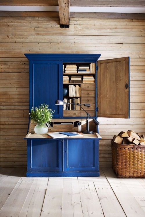 oldfarmhouse:~Introducing cobalt blue into your...