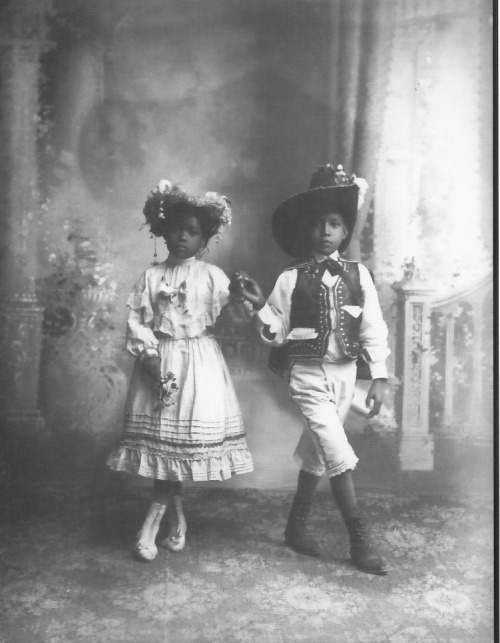 Afro-Mexican Children, Guanajuato, 1910. Romualdo García