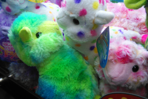 carnival-toys:claw machine alpacas I want them to add to my...