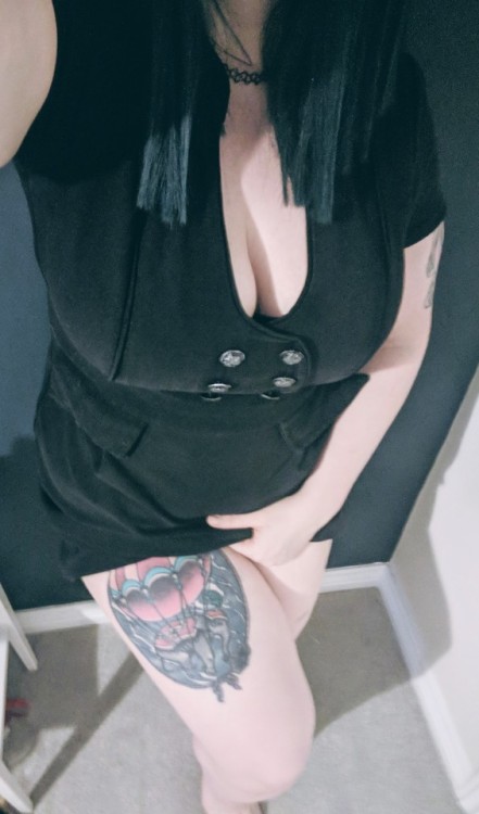 tattooedlady1989 - Here are all the best pics from my evil...