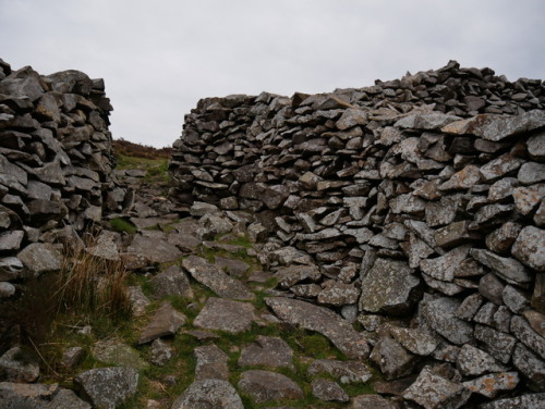 thesilicontribesman - Tre’r Ceiri Iron Age Hill fort, Llyn...