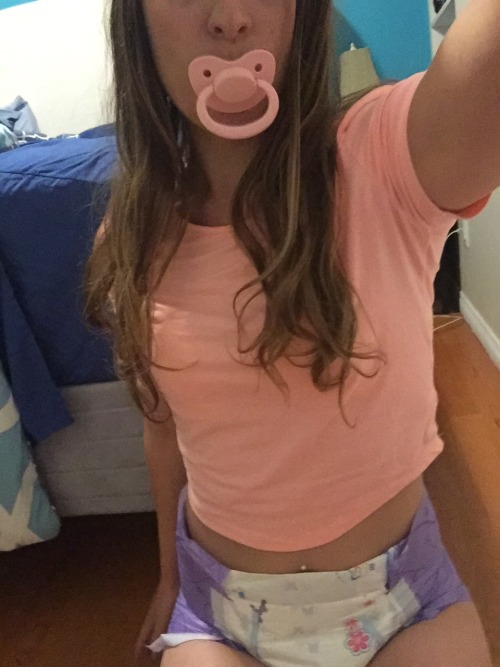 diaperedcuckold - leifthemighty - My baby girl surprised me with...
