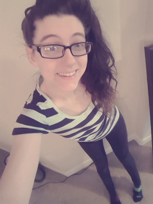 teenbrat - Im cute but it is painfully obvious I need more...
