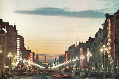 sovtime - sovietpostcards - Neon lights in LeningradНеоновые...