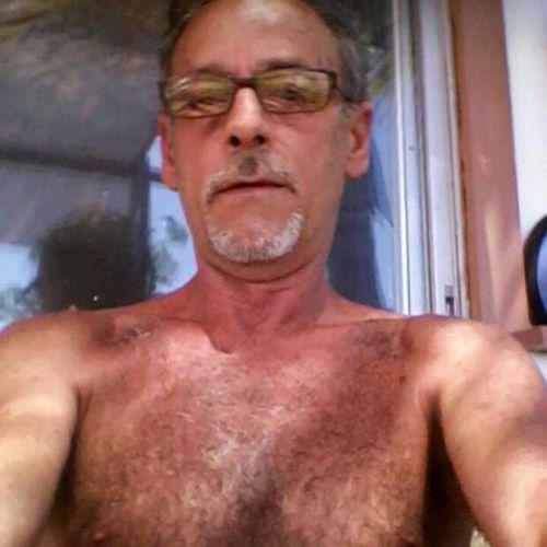 cubanhairy1956 - This are of my self…59 yrs.old Cuban♌Hope u...