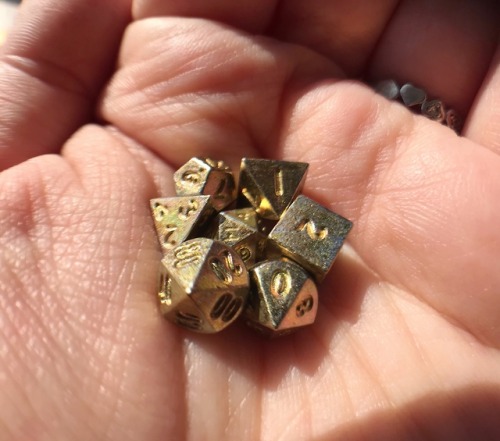 battlecrazed-axe-mage - Look how teeny and cute!! These dice...