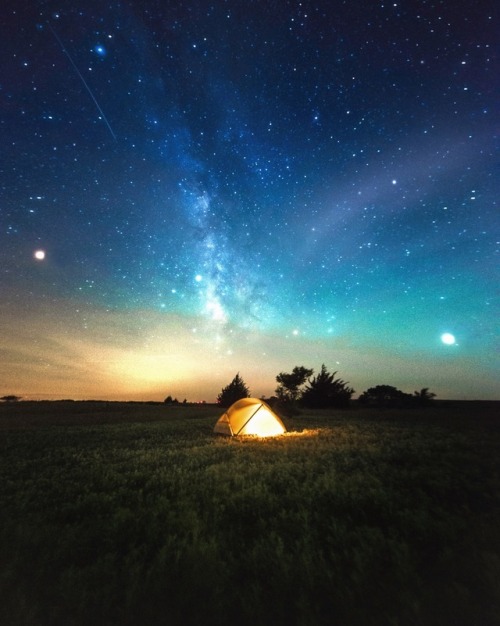 jaxsonpohlman - Sleeping under the stars ✨