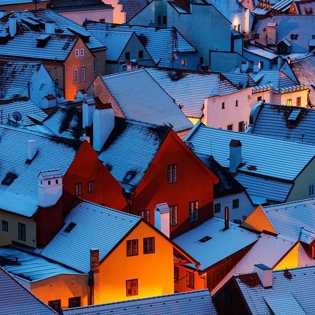 letslookingattheworldstuff:
“📷Martin Rak (@martinrakphoto)
Český Krumlov
It is an old medieval city in Bohemia’s deep south that is about three hours from Prague , is one of the most picturesque towns in Europe.
”