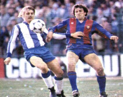 ‪Navidad’87 🎄Hoy se juega en el Camp Nou 1/8 final (vuelta) de la Copa del Rey: Barça - Español . El Barcelona consiguió una renta en Sarrià de 3-1 Todo un regalo para el Día de Reyes #x060188 ‬