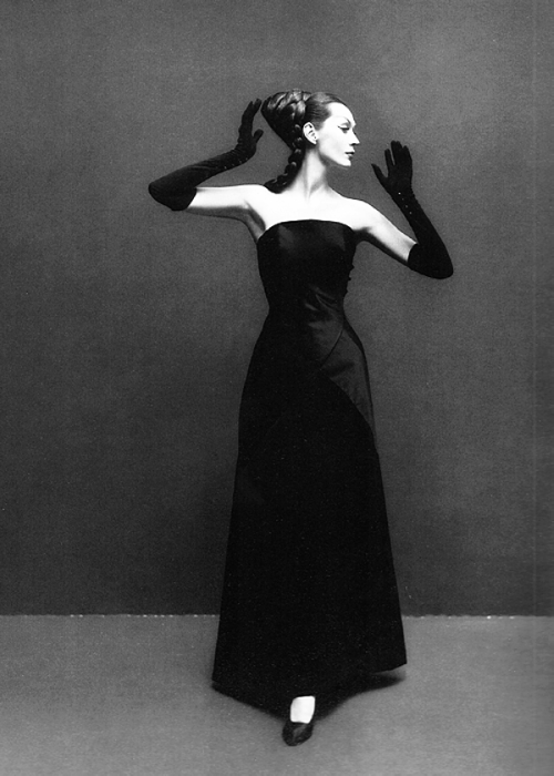 wehadfacesthen - Dovima wears a gown by Givenchy in a photo by...