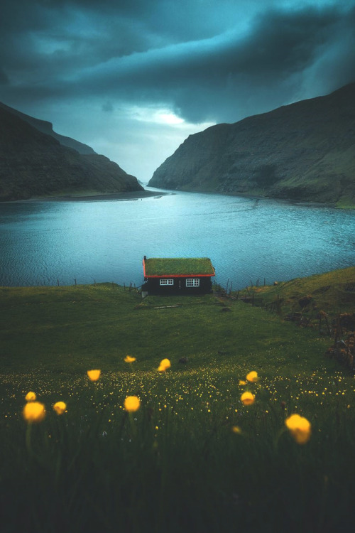 lsleofskye:Faroe Islands | cumacevikphoto