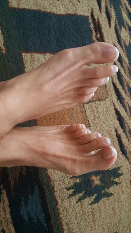 oreosexy2 - As per request,My pretty feet.Beautiful