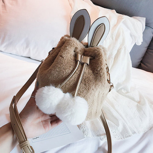 diario-de-un-depresivo - ♡ Cute Fluffy Bunny Bags ♡–>...