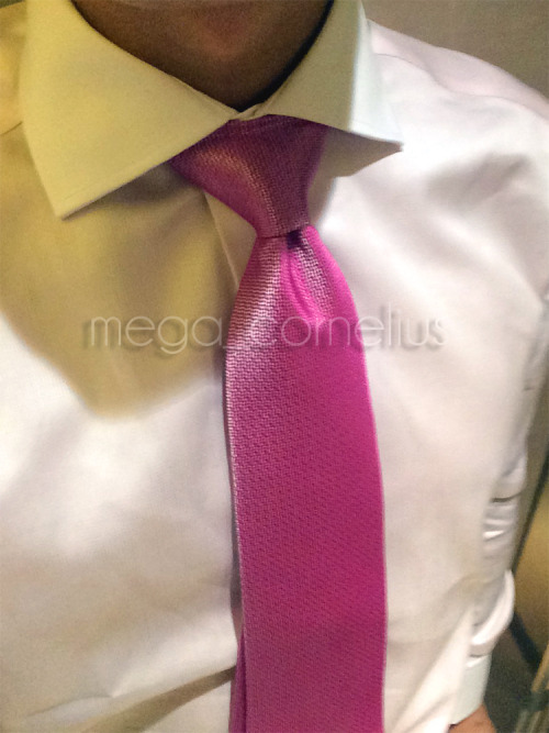 mega-cornelius:This pink tie is one of my all time favorite.