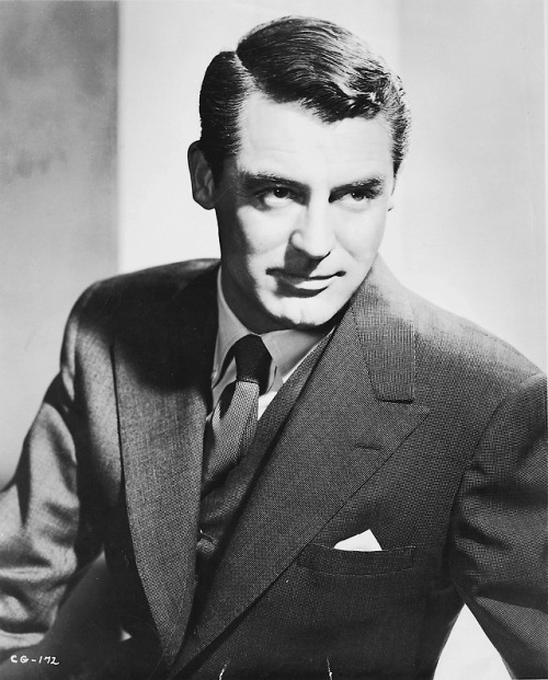 paulbetttany:Cary Grant, 1940′s