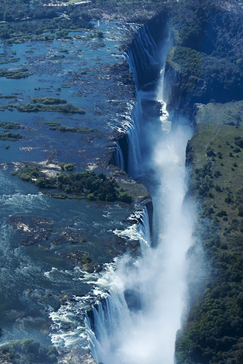 invocado:Victoria Falls | by “yuyu418 on Flickr”