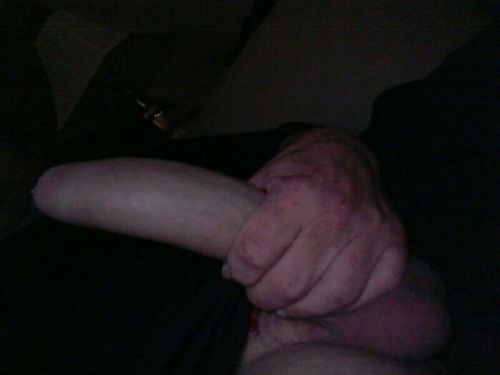 Afternoon everyone whose wanting a extra swollen uncut cock this...