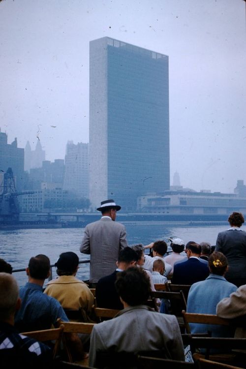 vintageeveryday - 57 found color photos of New York City in the...
