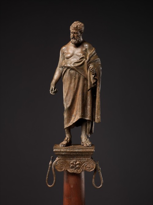 historyarchaeologyartefacts - Bronze statuette of a philosopher...