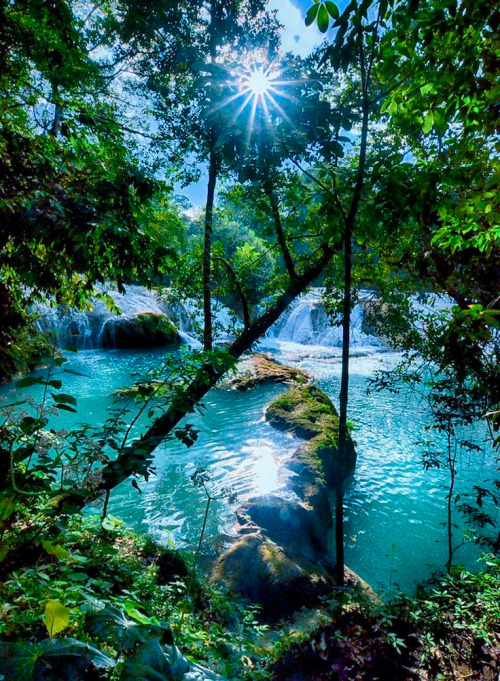 coiour-my-world - Agua Azul falls, Chiapas, Mexico