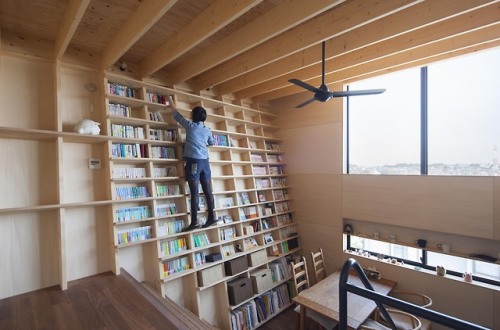 Bookshelf House / Shinsuke Fujii Architects, Japan, 2014 via...