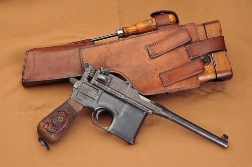 the-outer-topic - Mauser 9mm