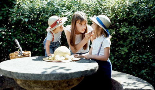 mabellonghetti - Jane Birkin with daughters Kate Barry and...