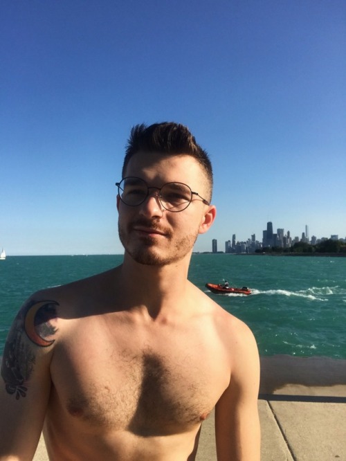 majortvjunkie - missing Chicago and this view right about now