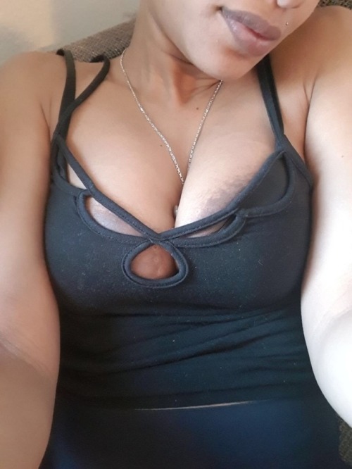 bigdarkareolasmilf - When you’re areolas are so big and sexy...