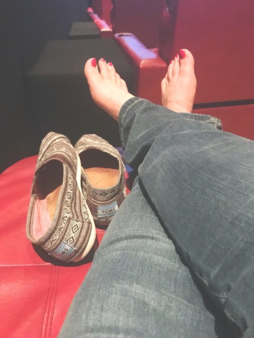 footinmouth:Sometimes, you go to the movies…