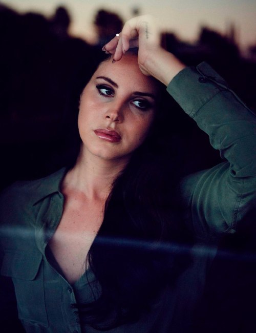 hopeneymoon - Exclusive and untagged outtake - Lana for the...