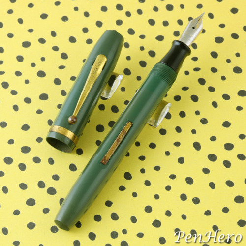 penhero - This is an Epenco fountain pen in olive green c. mid...