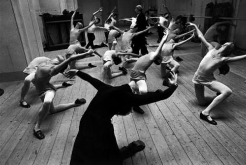 barcarole - The Paris Opera Ballet School in 1976, by Guy Le...