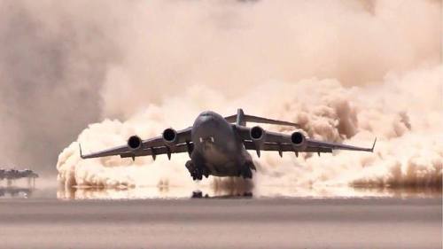 planesawesome - C-17 cloud