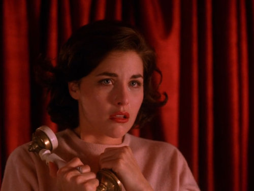 thebeautyoftwinpeaks - Audrey cries.Twin Peaks (1990-1991)