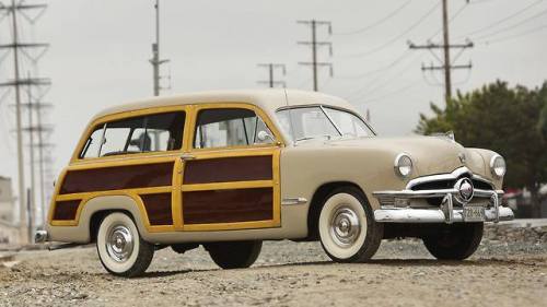 frenchcurious - Ford Custom Woody Wagon 1950 - source 40s &...