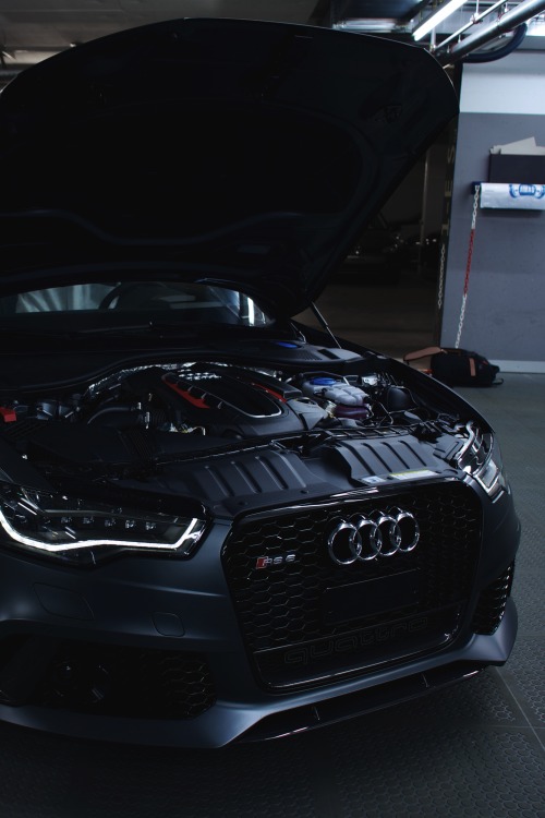 carbonmotors - vistale - Audi RS6 | viaUnda da hood...