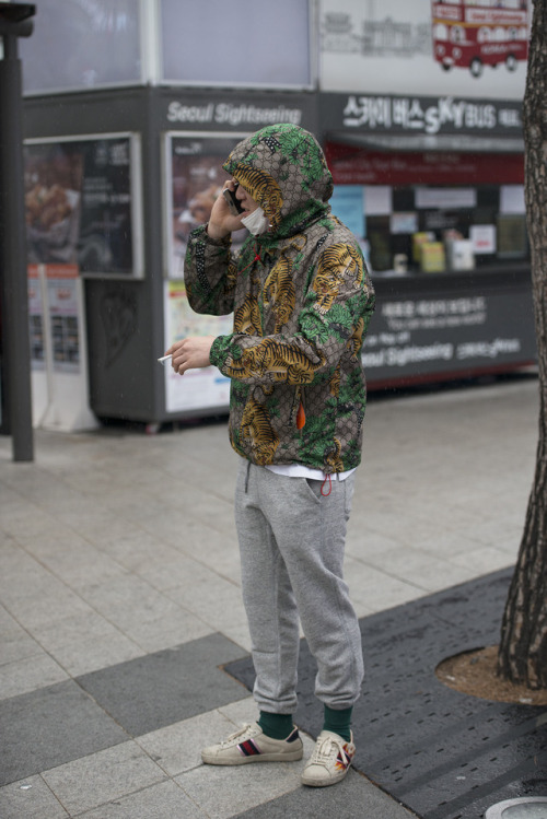 blvck-zoid:Gucci Windbreaker Jacket With Gucci Sneakers