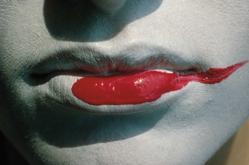 last-picture-show - Helmut Newton, Lips, Paris, 1983Laura...