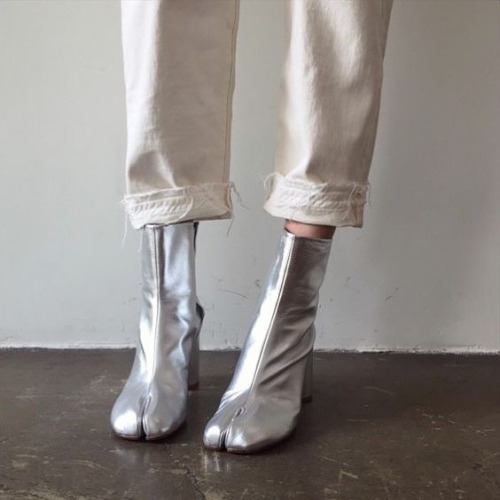 bymartinajane:Margiela “tabis” silver boots